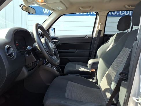 Used 2011 Jeep Patriot Sport w/ PWR Value Group image 8