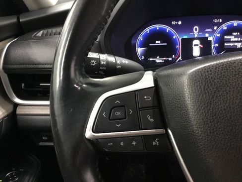 Used 2024 Toyota Grand Highlander Limited image 41