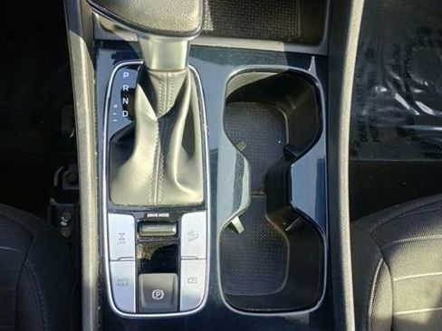 Used 2023 Hyundai Santa Cruz SE w/ Cargo Package AWD/4WD image 30