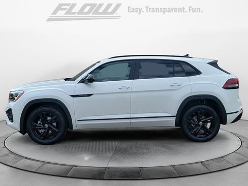 New 2026 Volkswagen Atlas Cross Sport SEL R-Line AWD/4WD image 4