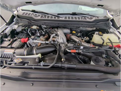 Used 2024 Ford F350 Limited w/ FX4 Off-Road Package image 22