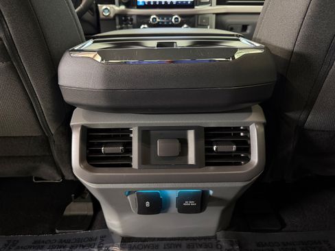 Used 2023 Ford F150 XL w/ XL Chrome Appearance Package AWD/4WD image 12