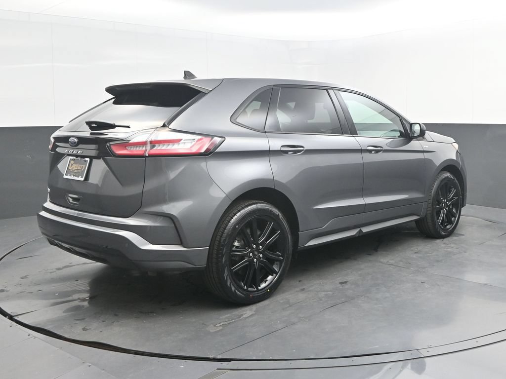 Used 2024 Ford Edge ST-Line AWD/4WD image 7