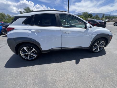 Used 2020 Hyundai Kona Limited AWD/4WD image 4