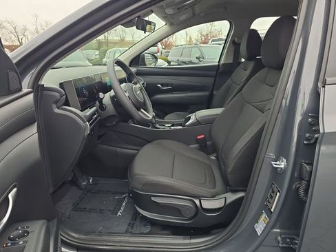 New 2026 Hyundai Tucson SE image 11
