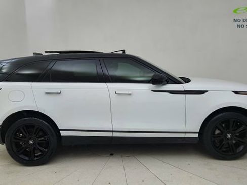 Used 2022 Land Rover Range Rover Velar S AWD/4WD image 6