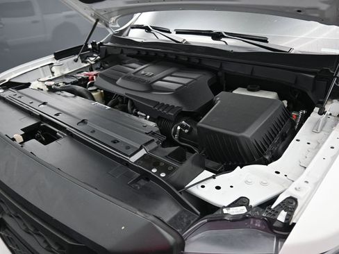 Used 2023 Nissan Titan PRO-4X w/ Pro-4x Convenience Package image 59