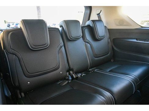 New 2026 INFINITI QX80 Luxe w/ Cargo Package image 17