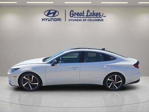 Certified 2022 Hyundai Sonata SEL Plus FWD image 2