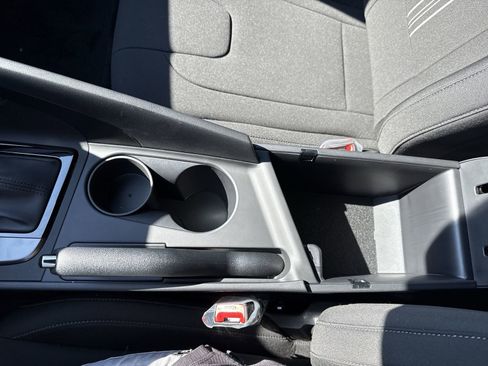 New 2025 Hyundai Elantra Sport w/ Cargo Package image 22