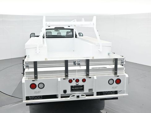 New 2025 Ford F450 XL w/ XL Chrome Package image 53