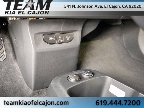 New 2025 Kia EV6 Wind image 34