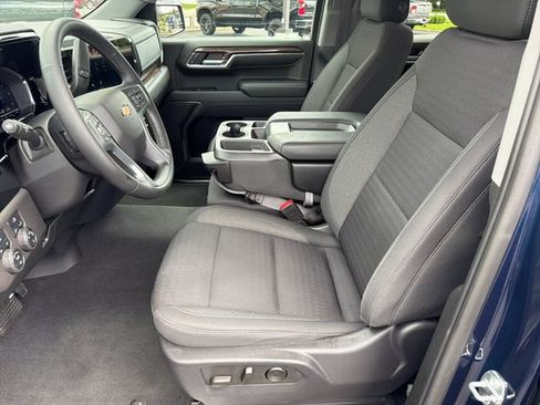 Certified 2023 Chevrolet Silverado 1500 LT AWD/4WD image 9