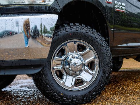 Used 2016 RAM 2500 SLT w/ Snow Chief Group AWD/4WD image 2