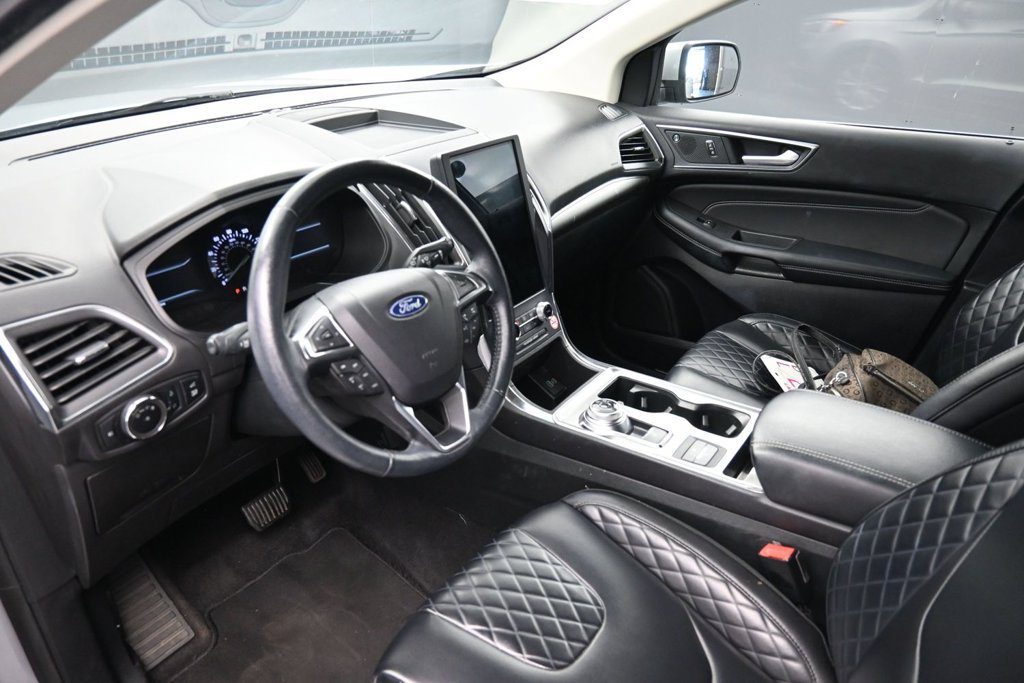 Used 2024 Ford Edge Titanium AWD/4WD image 19