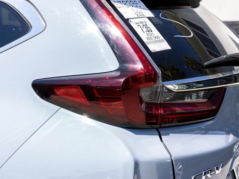 Used 2021 Honda CR-V EX-L image 8