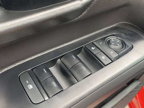 Certified 2026 Toyota Tacoma SR5 RWD image 24