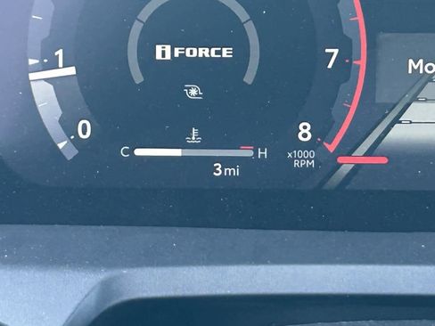 Used 2025 Toyota Tacoma TRD Off-Road image 24