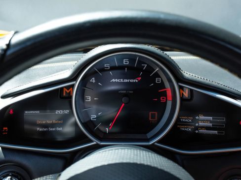 Used 2015 McLaren 650S Spider Convertible 2D image 14