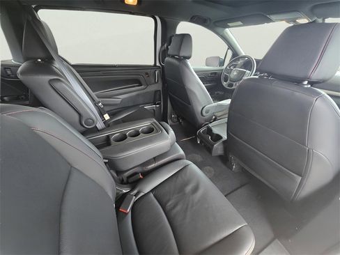 Used 2023 Honda Odyssey Sport image 18