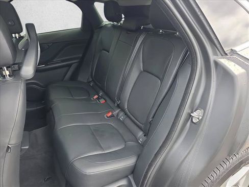 Used 2019 Jaguar F-PACE Premium AWD/4WD image 14