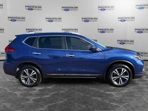 Used 2017 Nissan Rogue SL w/ SL Premium Package AWD/4WD image 6