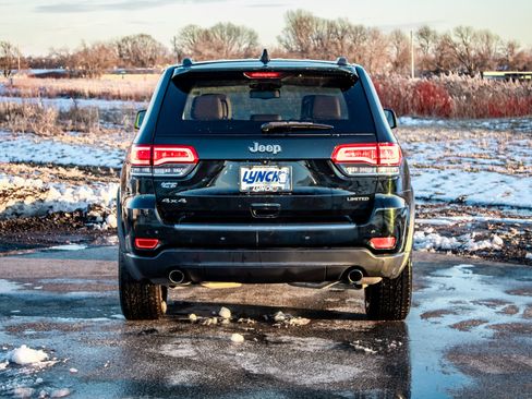 Used 2014 Jeep Grand Cherokee Limited image 3