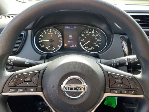 Used 2020 Nissan Rogue Sport S w/ Appearance Package FWD image 19