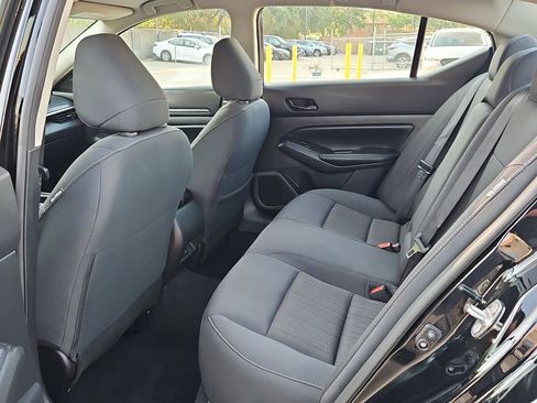 Used 2025 Nissan Altima 2.5 SV FWD image 28