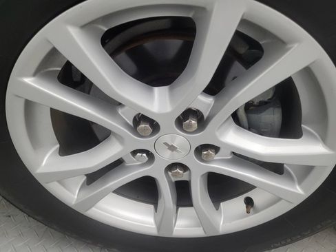 Used 2015 Chevrolet Camaro LS RWD image 31