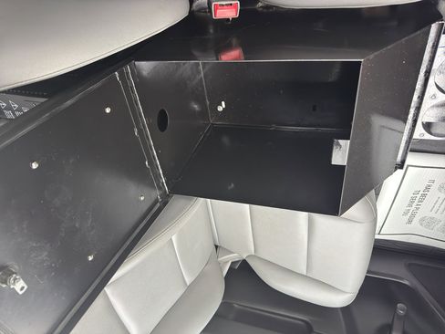 Used 2015 Chevrolet Silverado 3500 W/T image 12