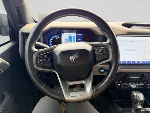 Used 2024 Ford Bronco Wildtrak AWD/4WD image 13