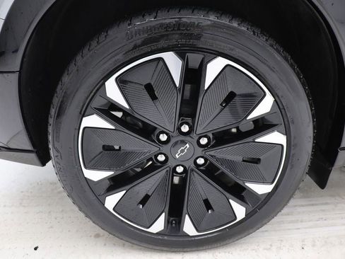 Used 2024 Chevrolet Blazer EV RS AWD/4WD image 10