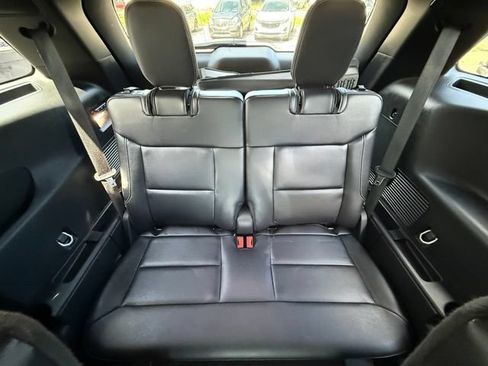Used 2024 Ford Explorer ST w/ Equipment Group 401A AWD/4WD image 17