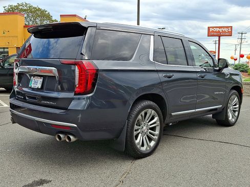 Used 2021 GMC Yukon Denali w/ Denali Ultimate Package AWD/4WD image 6