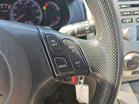 Used 2010 MAZDA MAZDA5 Sport FWD image 30