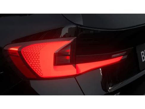 New 2026 BMW X1 xDrive28i w/ Technology Package image 8