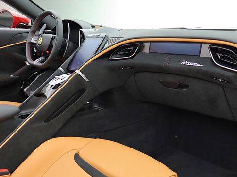 Used 2026 Ferrari Roma Spider RWD image 49