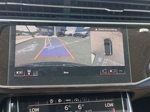 Used 2025 Audi Q7 2.0T Premium Plus w/ Premium Plus Package image 19