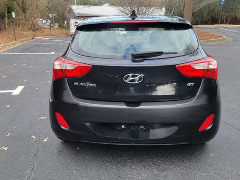 Used 2013 Hyundai Elantra GT w/ Touch & Go Pkg image 4