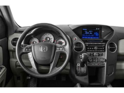 Used 2015 Honda Pilot LX image 6