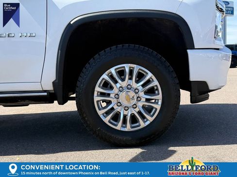 Used 2022 Chevrolet Silverado 2500 High Country image 5
