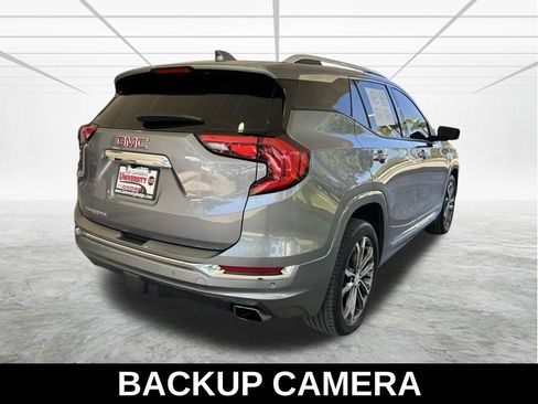 Used 2018 GMC Terrain Denali w/ Advanced Safety Package FWD image 4