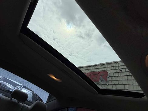 Used 2018 Hyundai Elantra Value Edition image 36