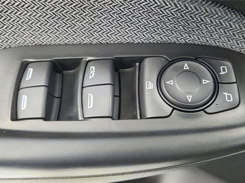 Used 2022 Chevrolet TrailBlazer LS FWD image 18