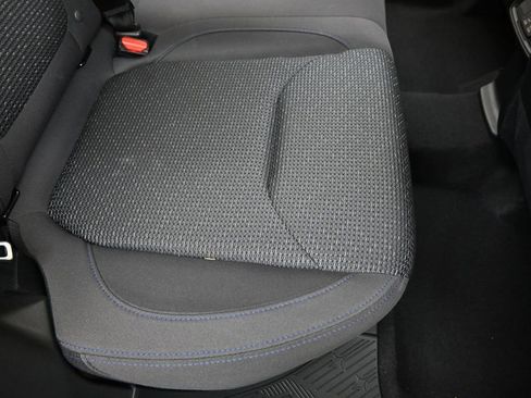 Certified 2025 Subaru Forester Premium AWD/4WD image 16