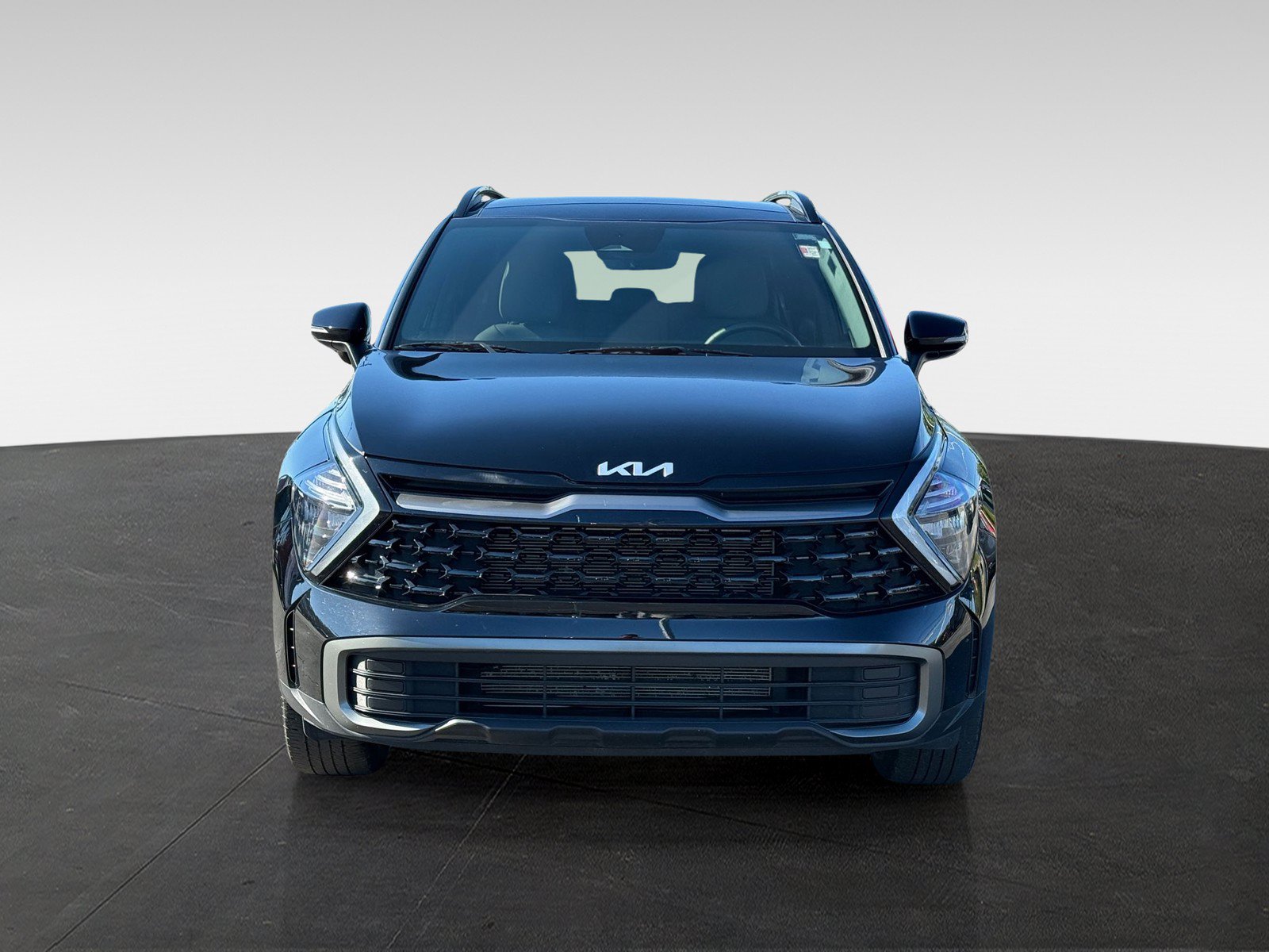 Used 2023 Kia Sportage X-Line w/ X-Line Premium Package AWD/4WD image 2