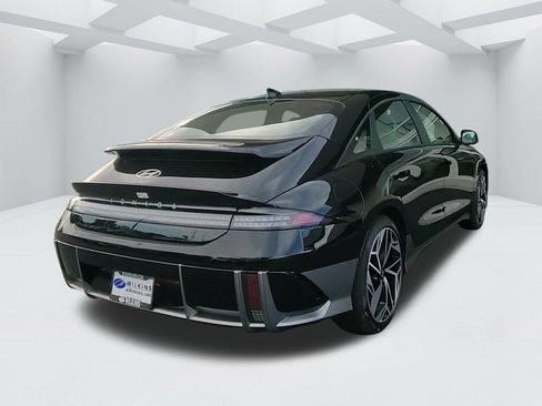New 2025 Hyundai Ioniq 6 SEL image 5