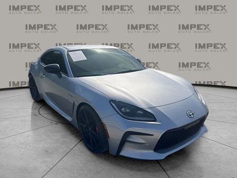 Used 2025 Toyota GR86 w/ Performance Package RWD image 7