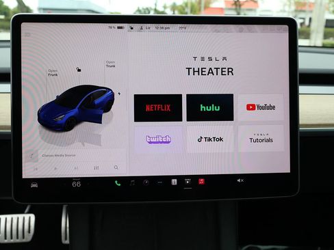 Used 2023 Tesla Model 3 Performance AWD/4WD image 51